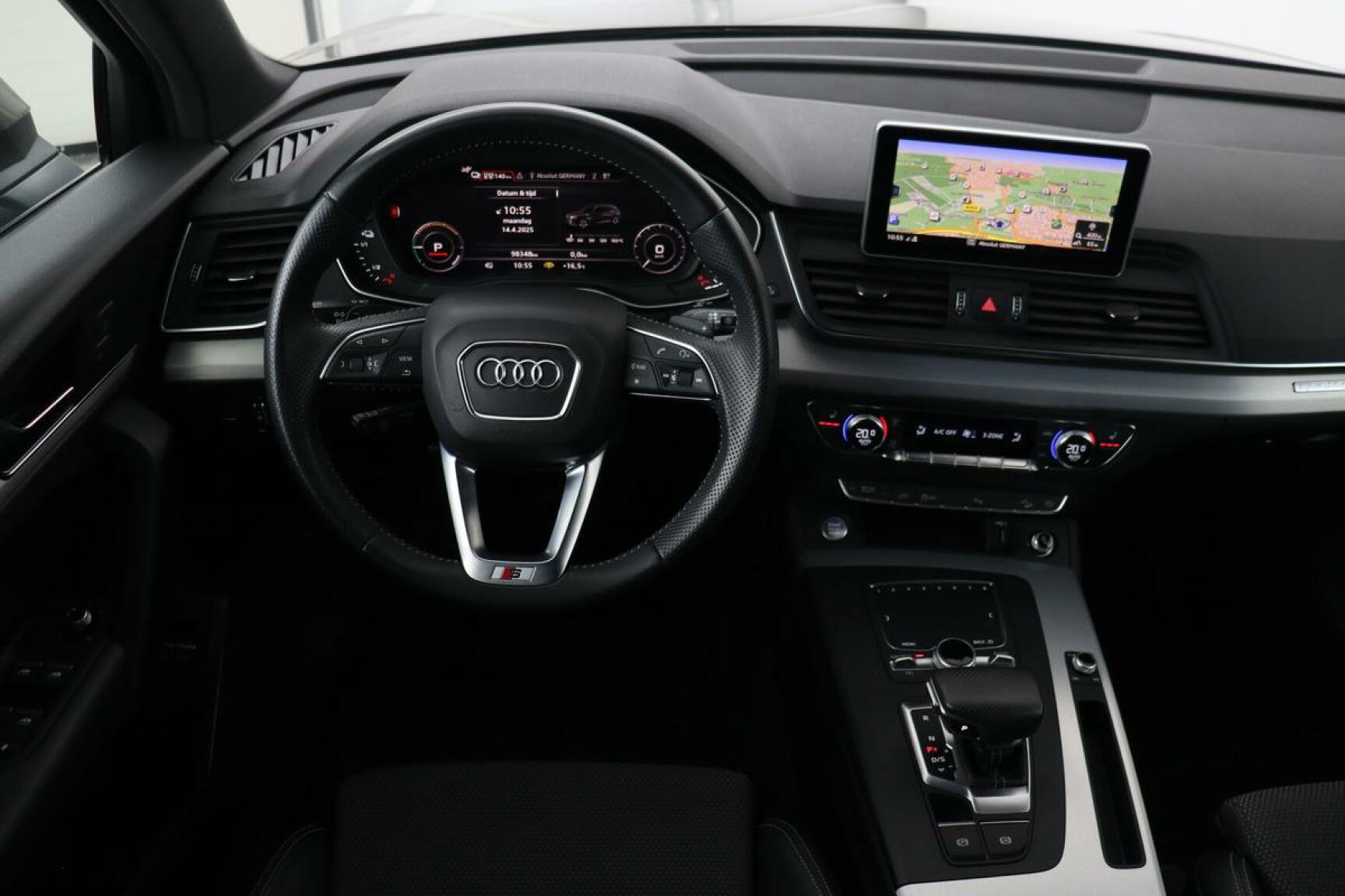 Audi-Q5-2