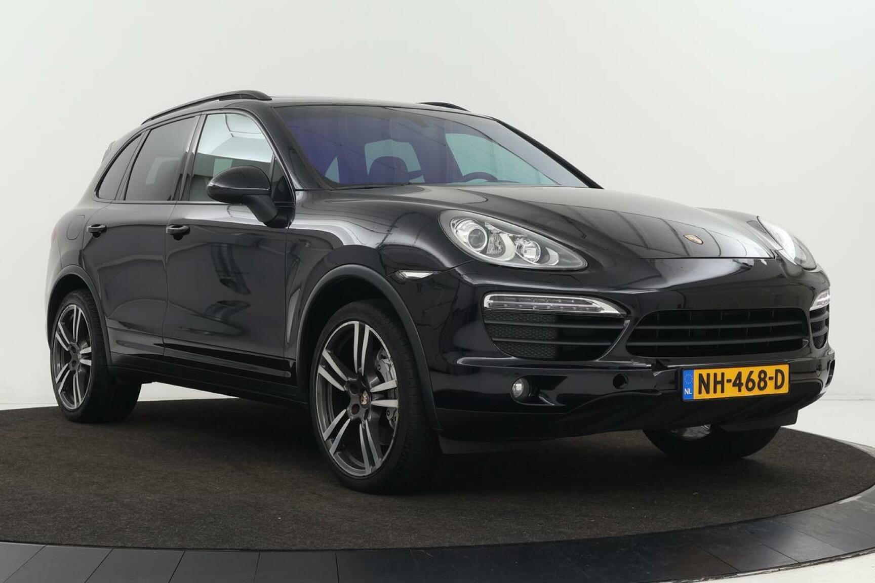 Porsche-Cayenne-30