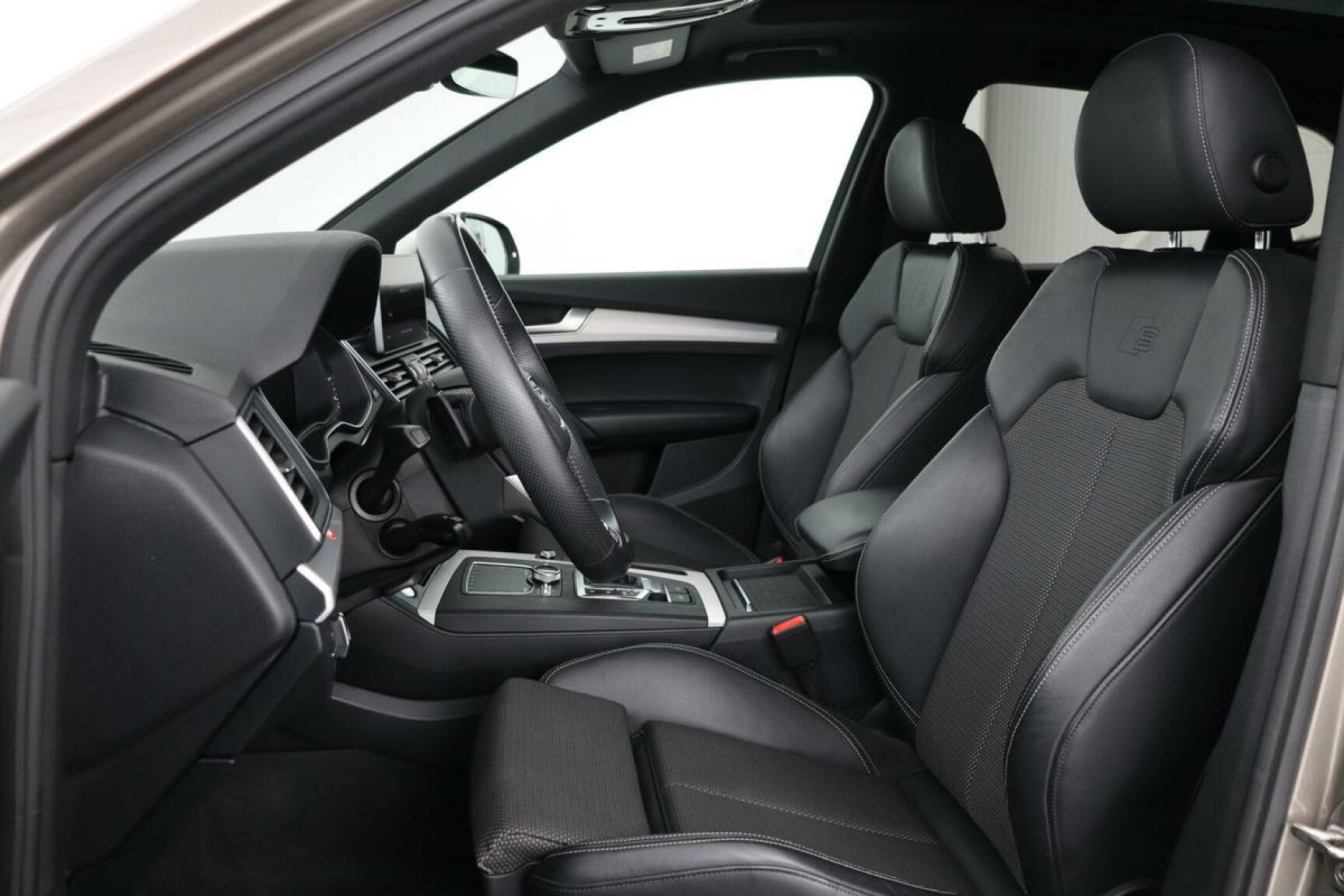 Audi-Q5-5