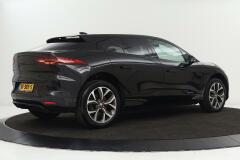 Jaguar-I-PACE-32