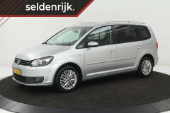 Volkswagen-Touran-0