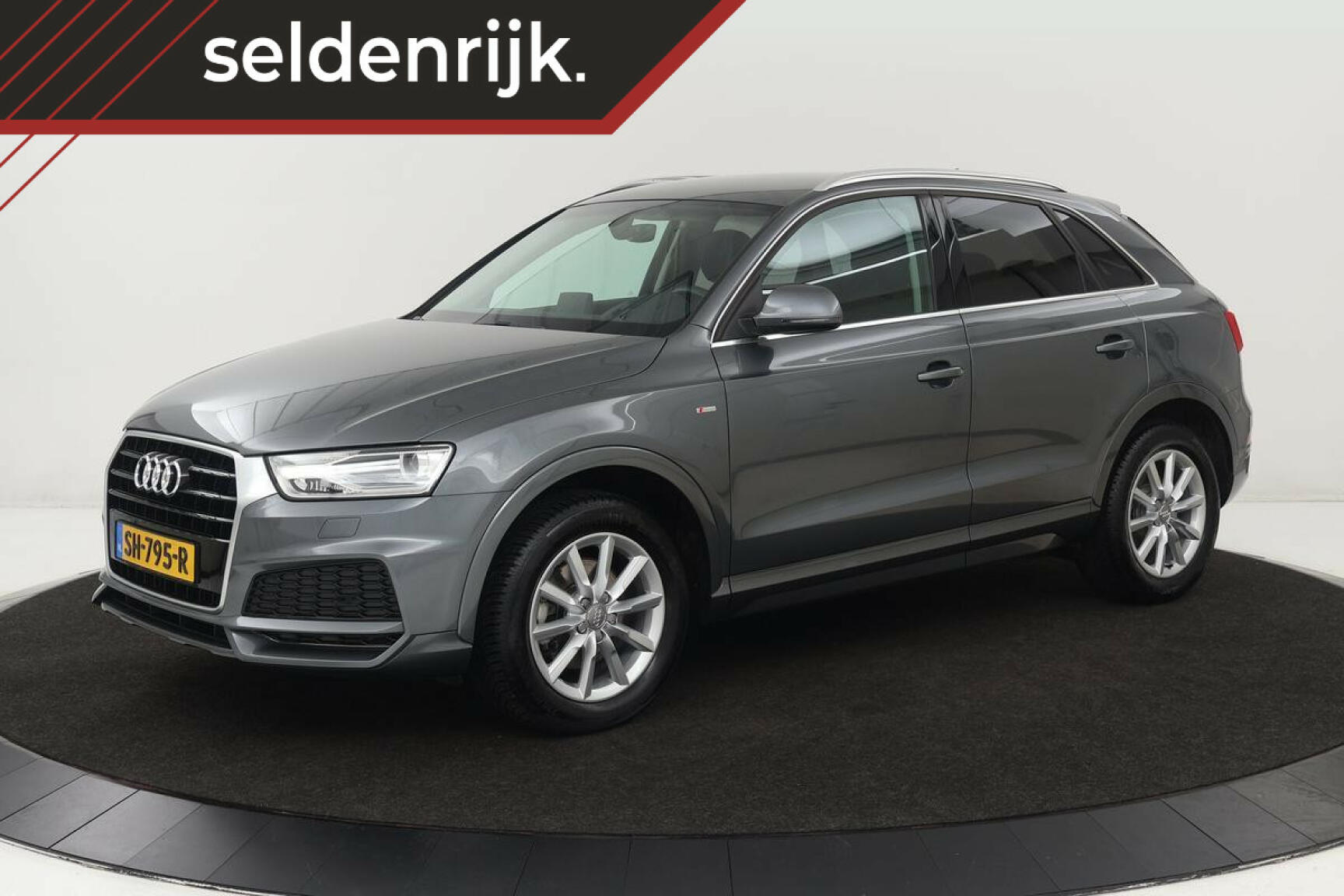 Audi-Q3-0